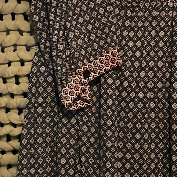 Women’s blouse - Picture 2 of 3